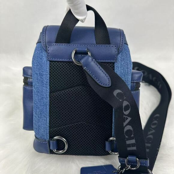Coach Men's Sprint Sling Pack Crossbody In Denim/Deep Blue CBF65 NWT - Picture 4 of 10